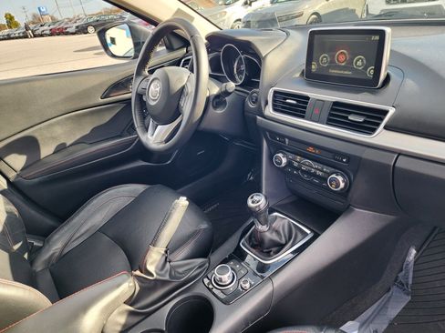 Used 2016 MAZDA MAZDA3 s Grand Touring image 13