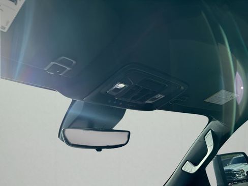 Used 2024 GMC Sierra 2500 AT4 w/ AT4 Premium Plus Package image 37