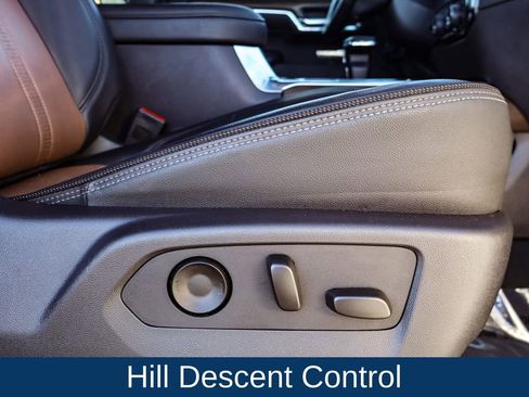 Used 2024 Chevrolet Silverado 1500 High Country w/ Technology Package image 16