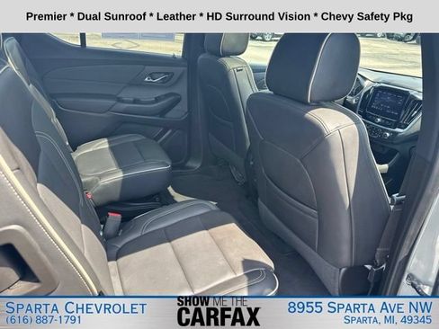 Used 2023 Chevrolet Traverse Premier AWD/4WD image 31