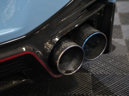 Used 2017 Nissan GT-R NISMO AWD/4WD image 20