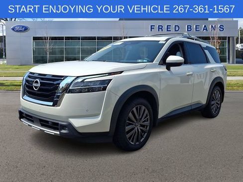 Used 2022 Nissan Pathfinder SL w/ SL Premium Package AWD/4WD image 3