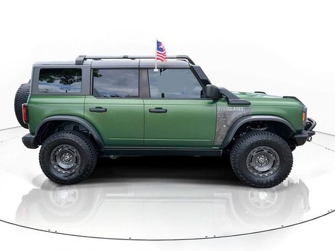 Used 2024 Ford Bronco Everglades image 4