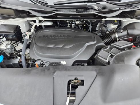 Used 2024 Honda Odyssey Touring image 35