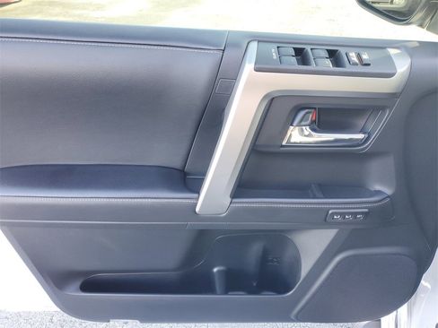 Used 2024 Toyota 4Runner Limited image 18