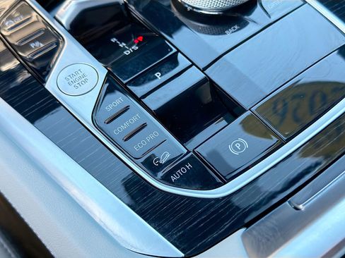 Used 2026 BMW X6 xDrive40i image 31