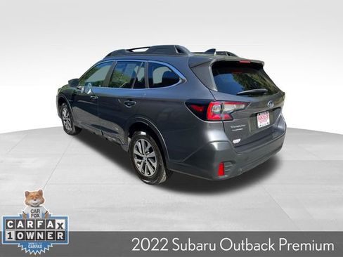 Used 2022 Subaru Outback Premium AWD/4WD image 6