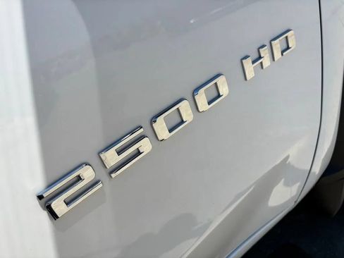 Used 2023 Chevrolet Silverado 2500 W/T w/ WT Convenience Package AWD/4WD image 10