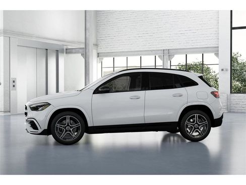 New 2026 Mercedes-Benz GLA 250 4MATIC image 35