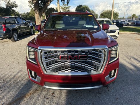 Used 2021 GMC Yukon Denali w/ Denali Ultimate Package RWD image 5