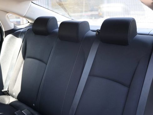 Used 2019 Honda Civic LX image 28
