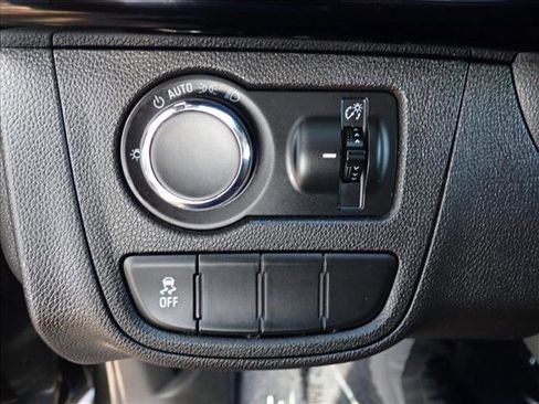 Used 2021 Chevrolet Spark LT FWD image 24