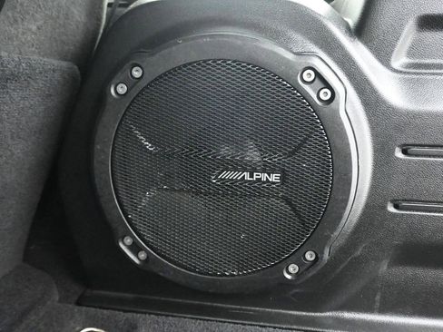 Used 2020 Jeep Wrangler Unlimited Rubicon w/ Dual Top Group AWD/4WD image 40