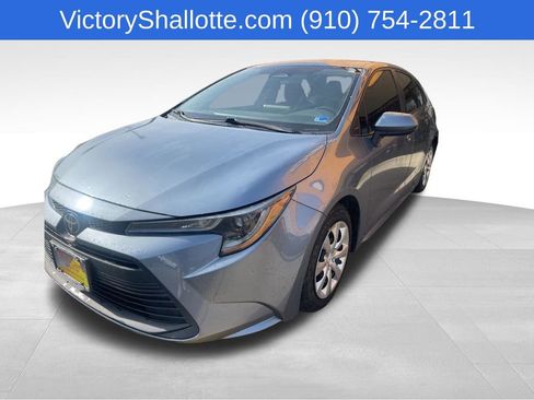 Used 2023 Toyota Corolla LE FWD image 9