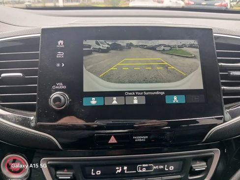 Used 2022 Honda Pilot Black Edition image 24