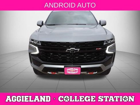 Used 2024 Chevrolet Tahoe Z71 w/ Luxury Package AWD/4WD image 9