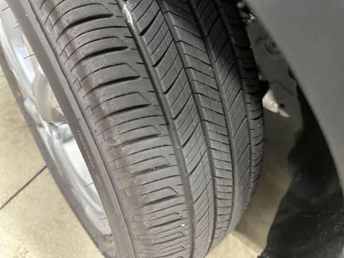 Certified 2027 Honda HR-V LX image 29