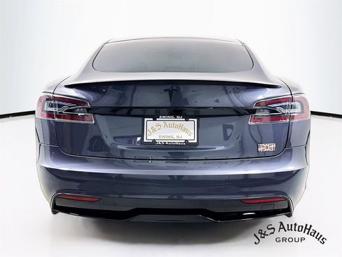 Used 2021 Tesla Model S Plaid image 6