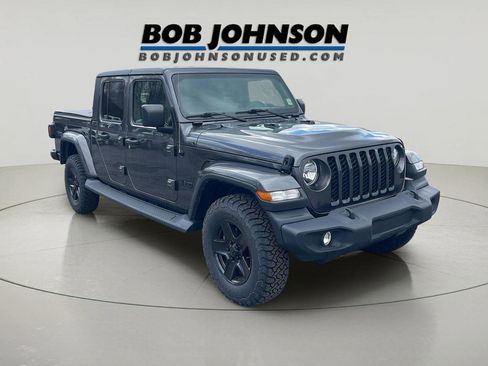 Used 2022 Jeep Gladiator Sport AWD/4WD image 1