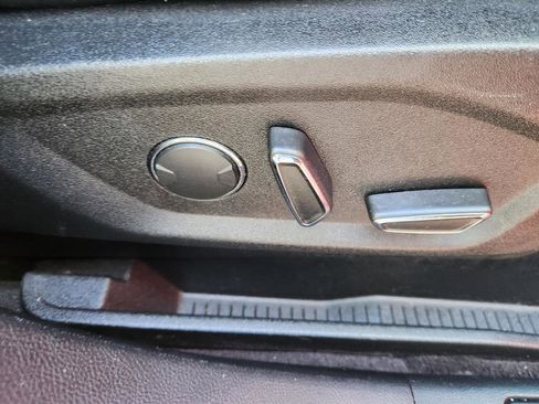 Used 2019 Ford Edge ST w/ Equipment Group 401A image 13