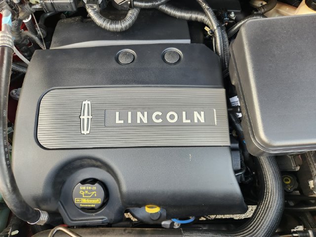 Used 2013 Lincoln MKX FWD image 30