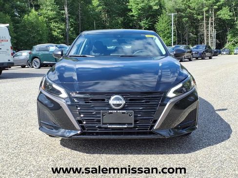 New 2026 Nissan Altima 2.5 SV AWD/4WD image 2