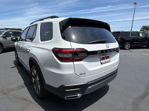 New 2026 Honda Pilot Elite image 6