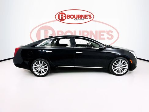 Used 2015 Cadillac XTS Platinum FWD image 14