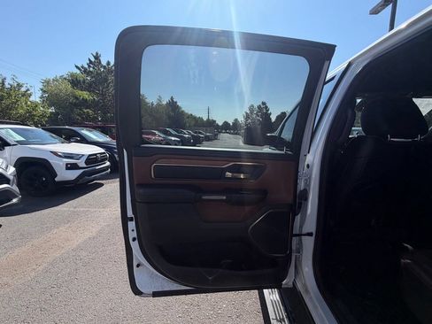 Used 2022 RAM 1500 Limited AWD/4WD image 17