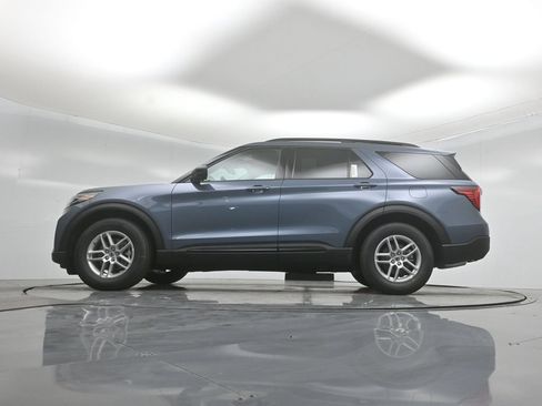 New 2026 Ford Explorer Active RWD image 49