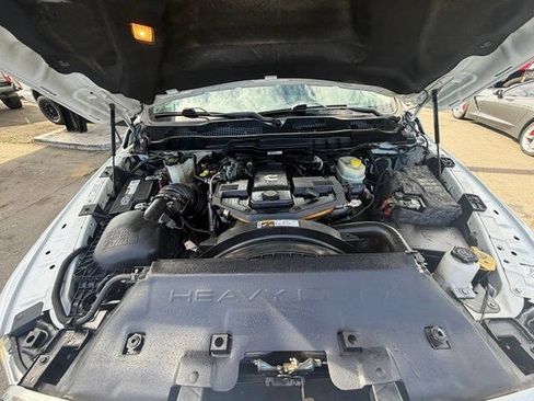 Used 2017 RAM 2500 Laramie AWD/4WD image 41