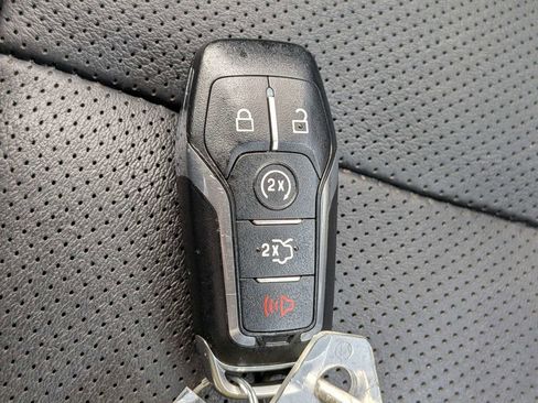 Used 2015 Ford Mustang GT Premium RWD image 26