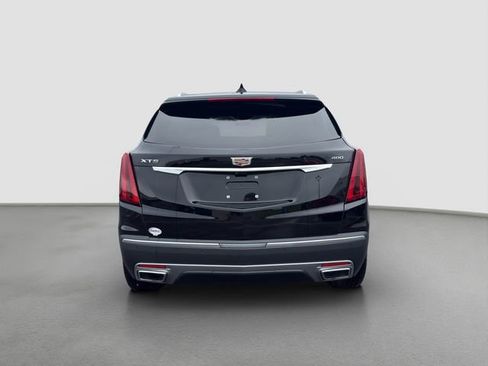 Used 2025 Cadillac XT5 Premium Luxury w/ Technology Package FWD image 5