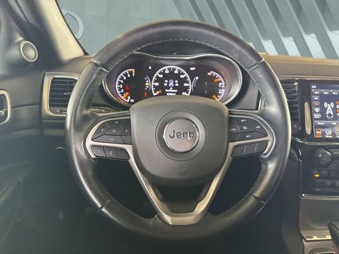 Used 2022 Jeep Grand Cherokee Laredo E image 14