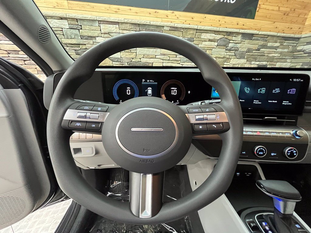 Used 2024 Hyundai Kona SE AWD/4WD image 28