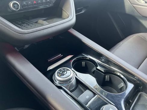 Used 2025 Ford Explorer Platinum w/ LUX Leather Package image 21