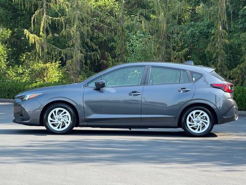 Used 2024 Subaru Impreza 2.0i AWD/4WD image 3