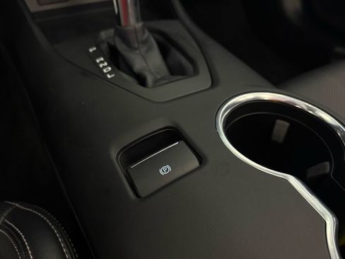 Used 2025 Ford Mustang Premium RWD image 27