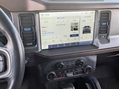 Used 2022 Ford Bronco Outer Banks image 12