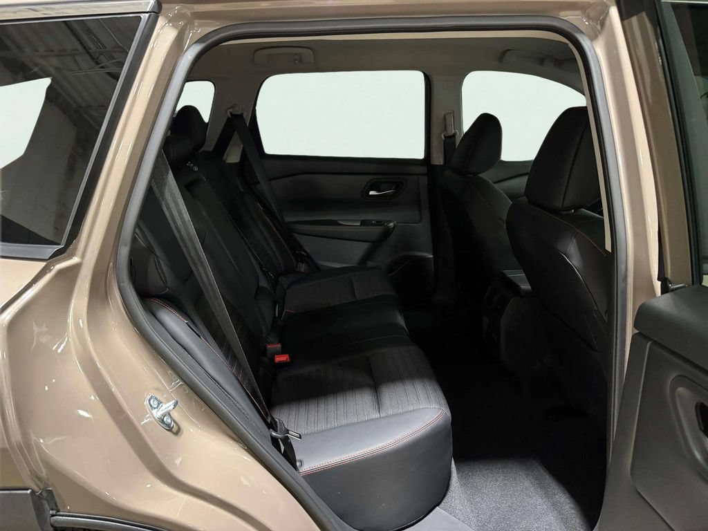 Used 2026 Nissan Rogue SV w/ Rock Creek Premium Package AWD/4WD image 23
