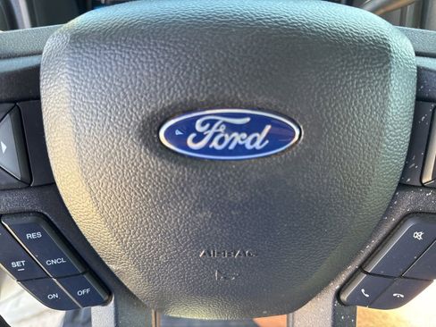 Used 2022 Ford F350 XL w/ Power Equipment Group image 27