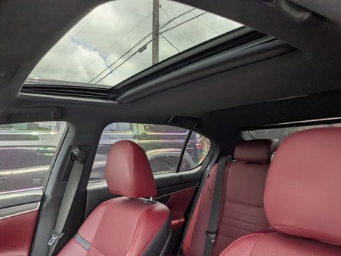 Used 2019 Lexus GS 350 F Sport RWD image 9