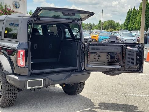 New 2026 Ford Bronco Badlands AWD/4WD image 10
