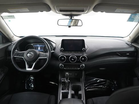 Used 2021 Nissan Sentra SV FWD image 13
