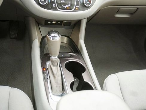 Used 2020 Chevrolet Malibu LS image 11