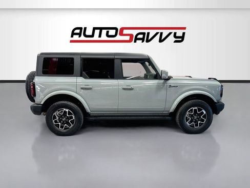 Used 2024 Ford Bronco Outer Banks AWD/4WD image 8