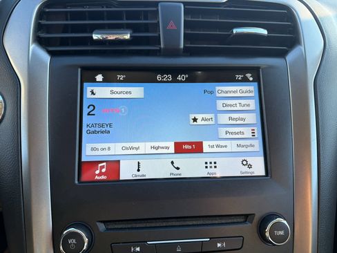 Used 2017 Ford Fusion Energi SE image 24