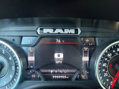 Used 2023 RAM 1500 Lone Star AWD/4WD image 39