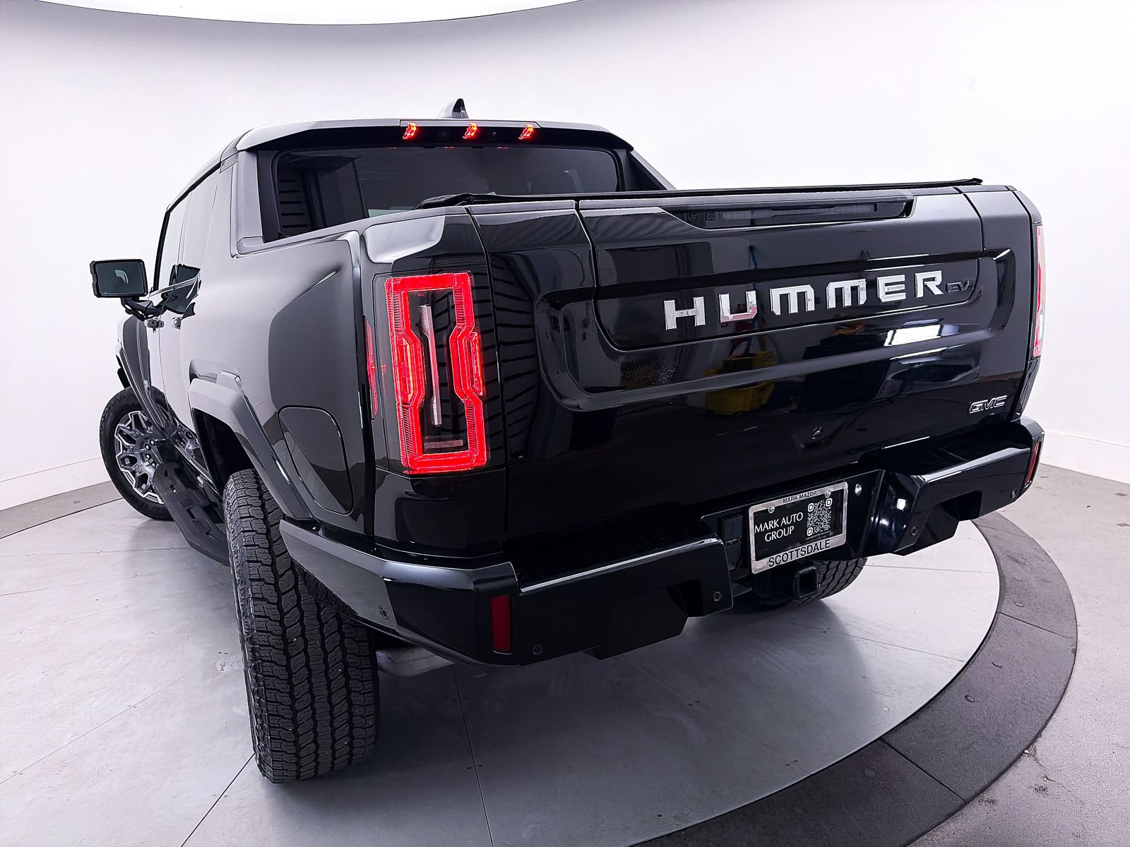 Used 2025 GMC Hummer EV 3X AWD/4WD image 4