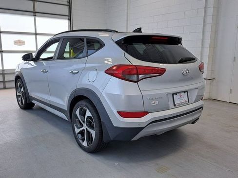 Used 2018 Hyundai Tucson Limited w/ Ultimate Package 02 FWD image 7